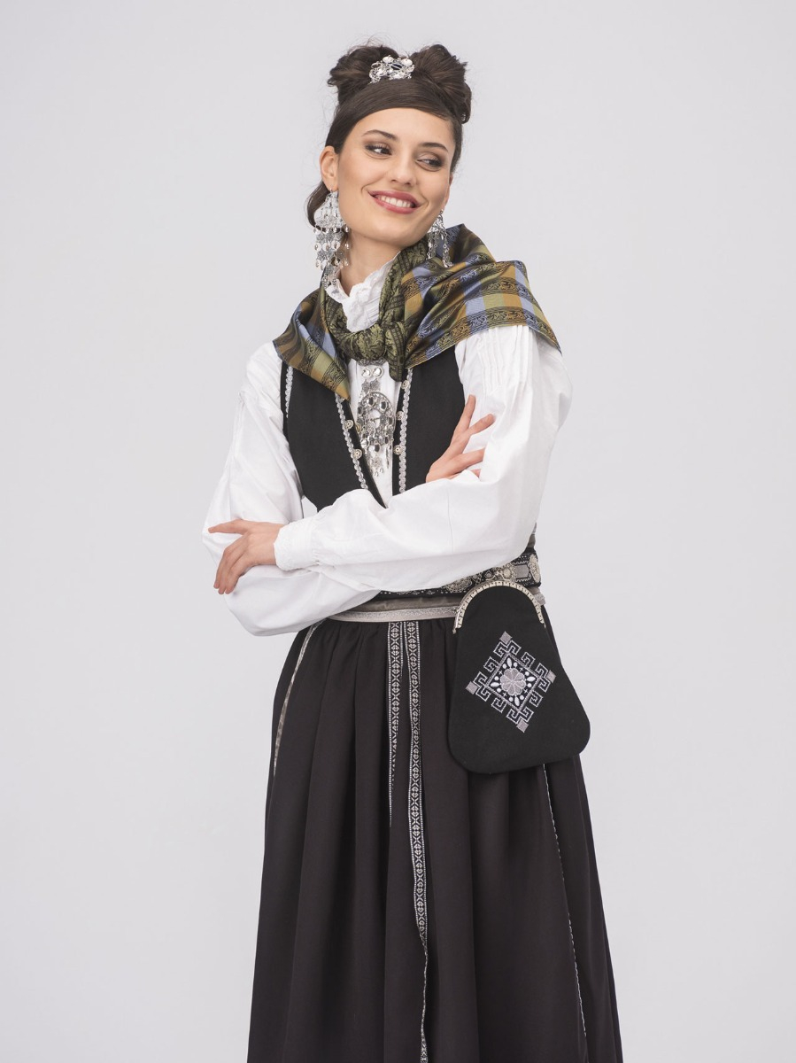 Hermeline festdrakt, sort