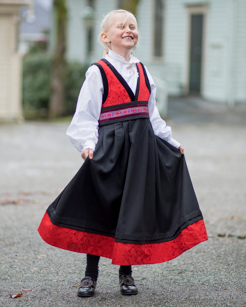 Louise festdrakt, rød